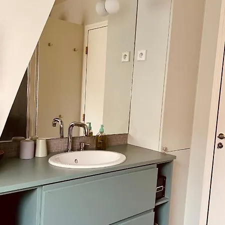 Apartment Marais - Sur Les Toits